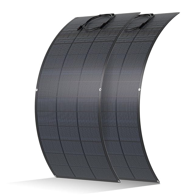 Pannelli solari flessibili ECO-WORTHY da 200 W tutti neri su una superficie curva